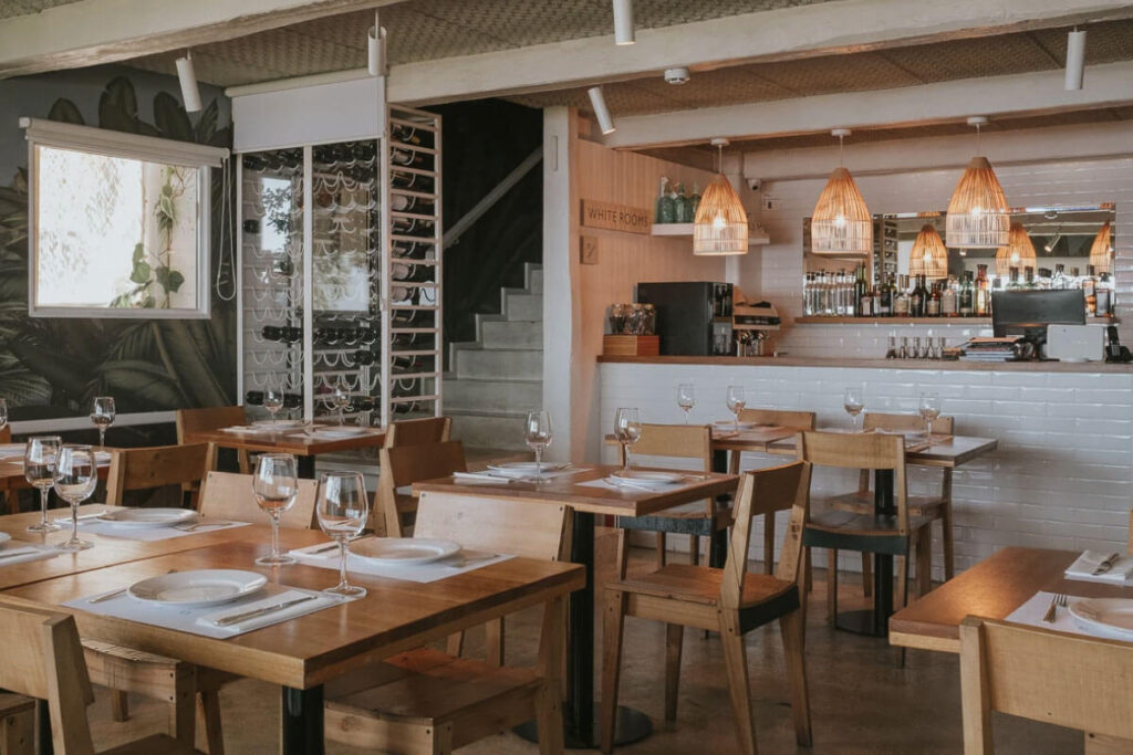 Charco Hotel by the river in Colonia del Sacramento